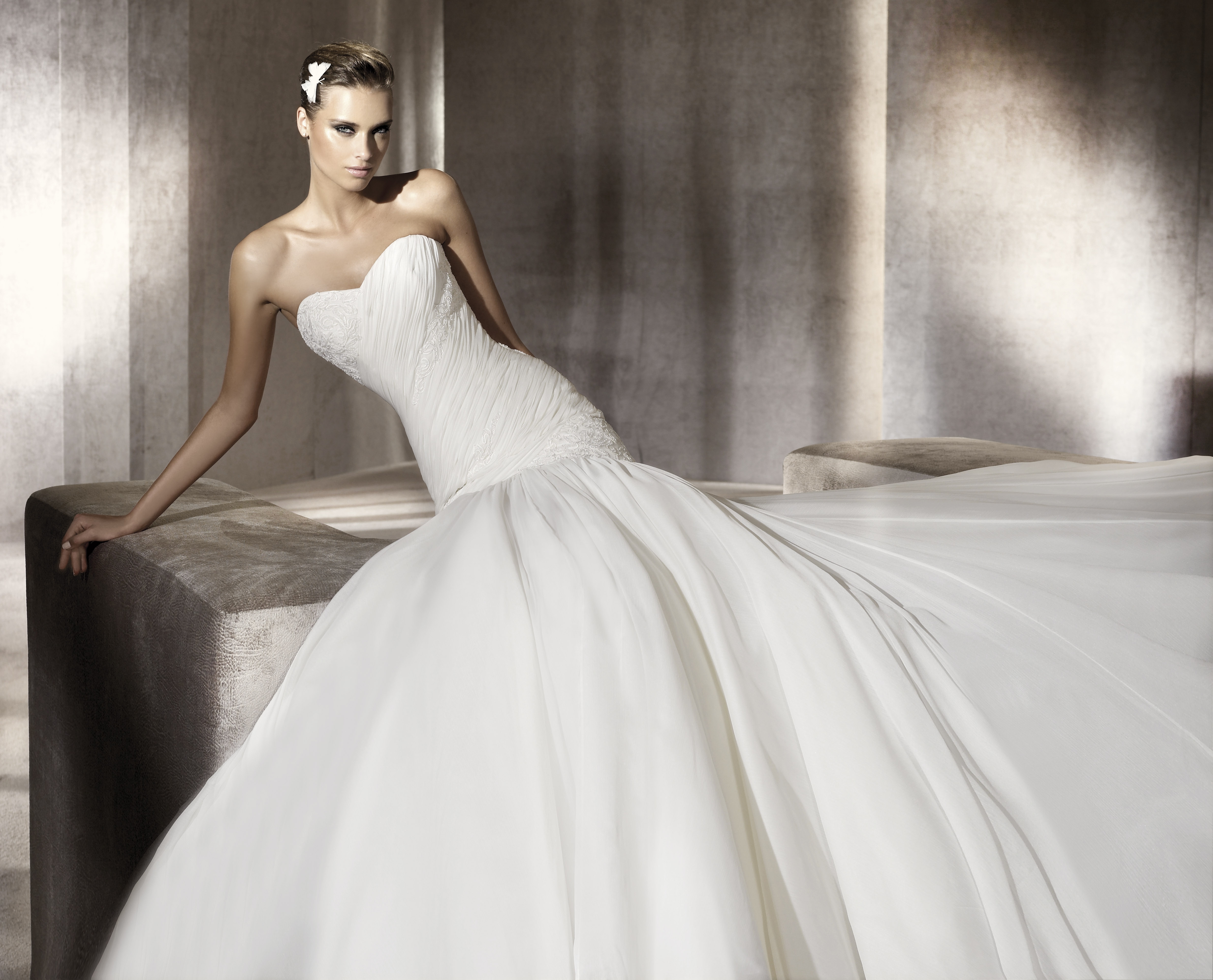 Pronovias Pascua
