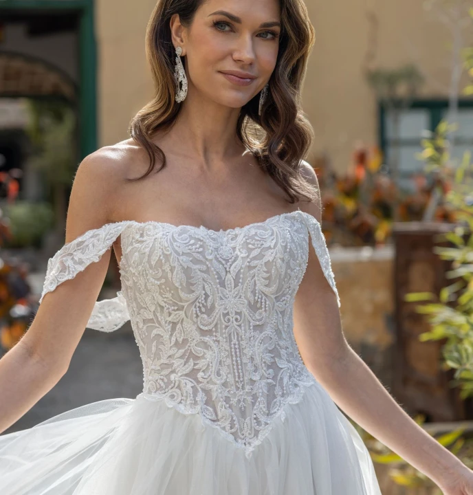 Romance-8335_12A0866-Edit.jpg