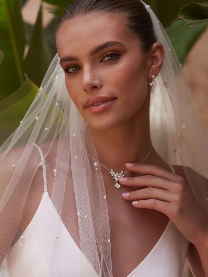 Adelina Bianco Evento close 3