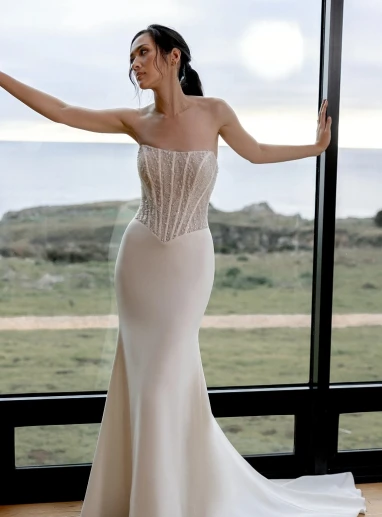 Adore by Justin Alexander 11411