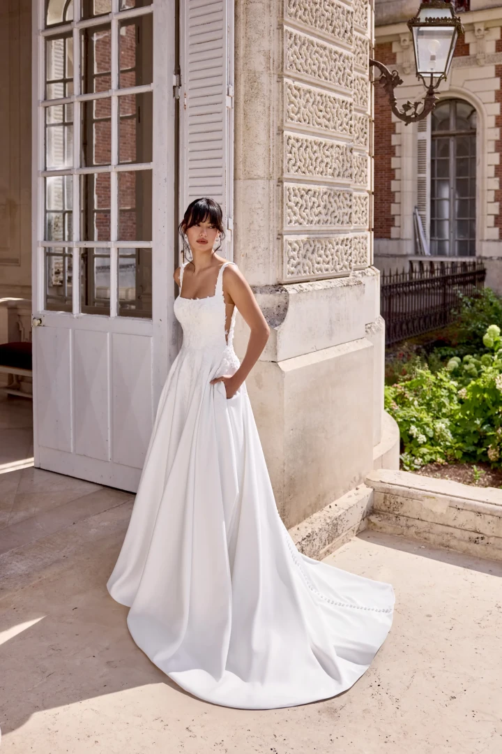 Adore by Justin Alexander 11435 Madeline