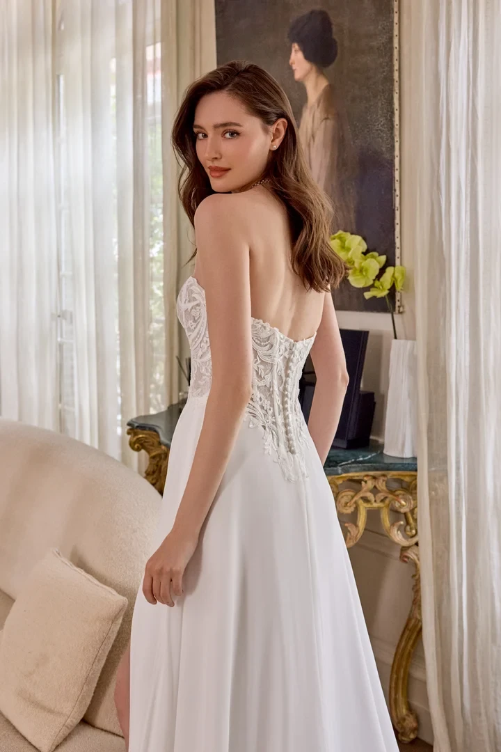 Adore by Justin Alexander 11436 Demi close back