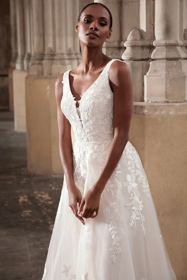 Adore Justin Alexander 11299 Hannah close