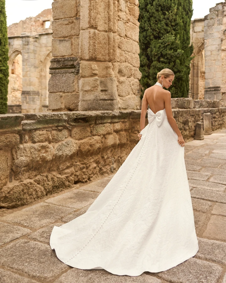 Adriana Atelier Prado back 2