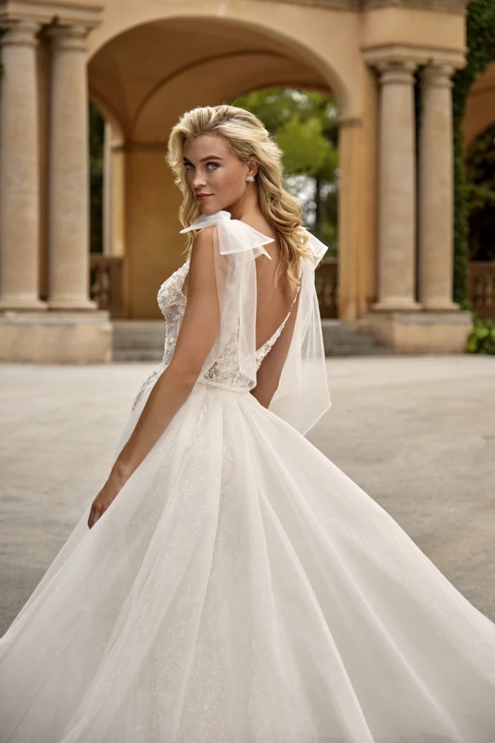 Amelie 16003 close back