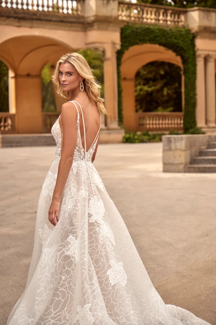 Amelie 16005 back close