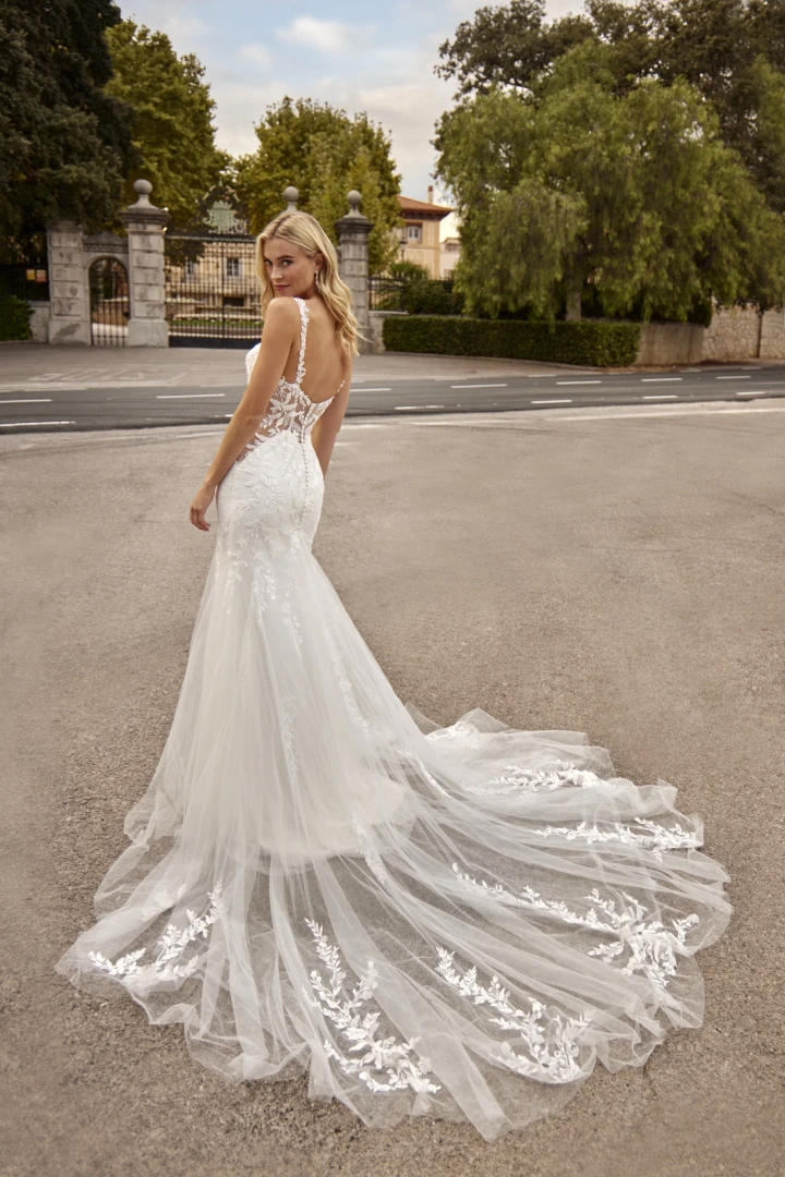 Amelie 16017 back