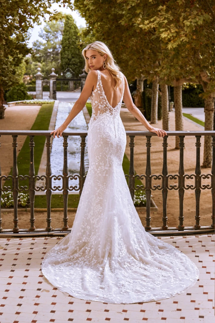 Amelie 16024 back