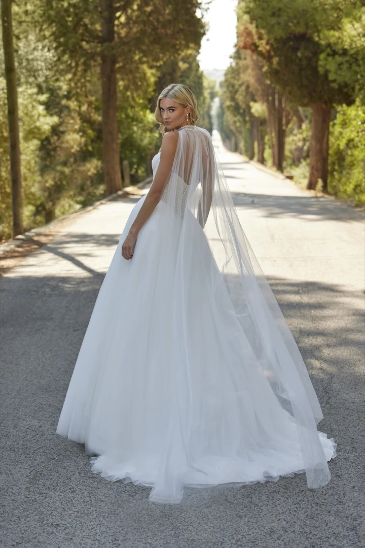 Amelie 16029 back