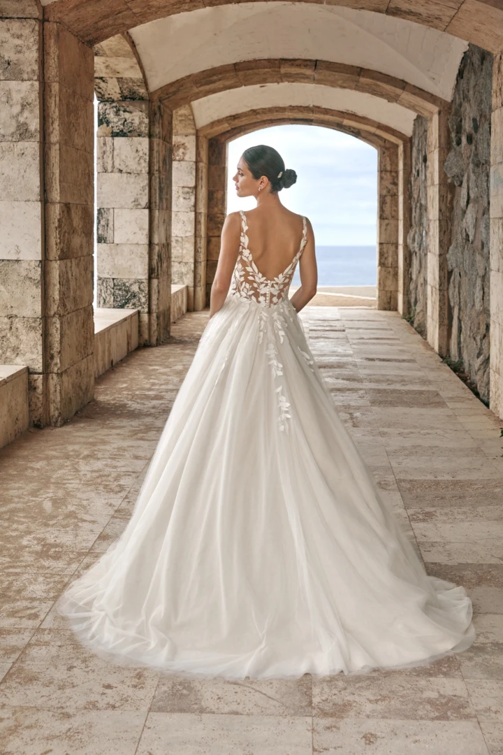 Amelie 26009 back