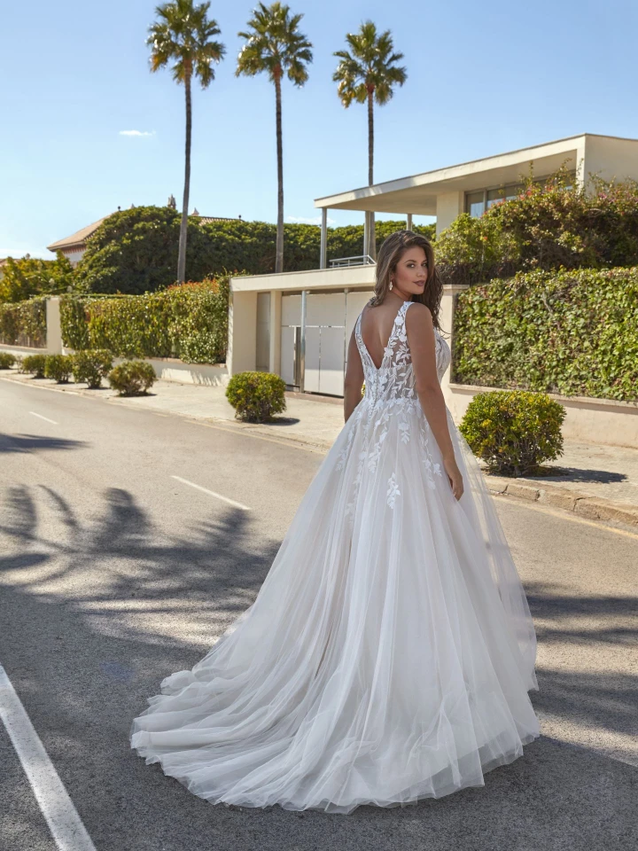 Amelie 35008 back