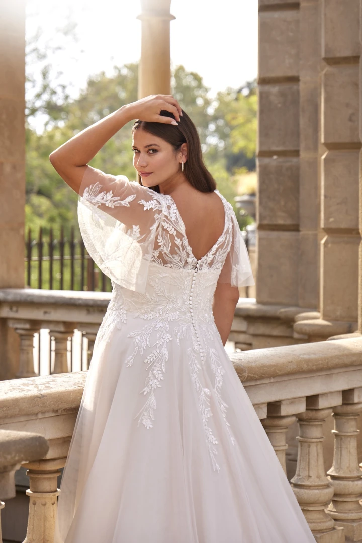 Amelie 36001 close back