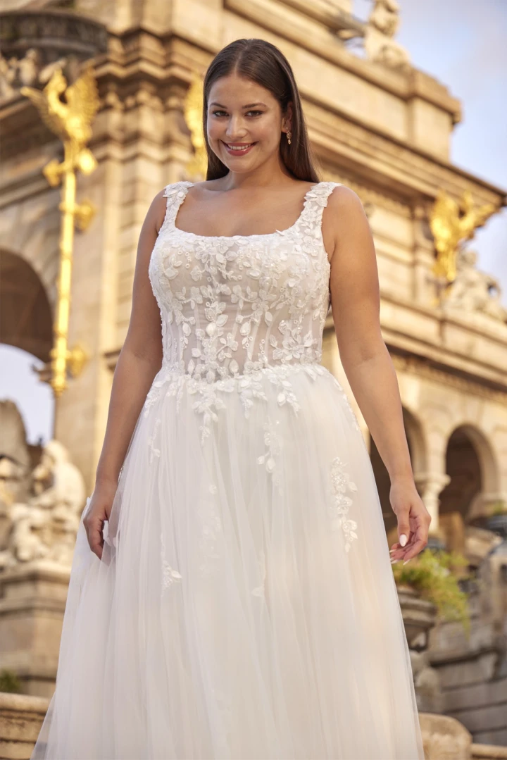 Amelie 36004 close