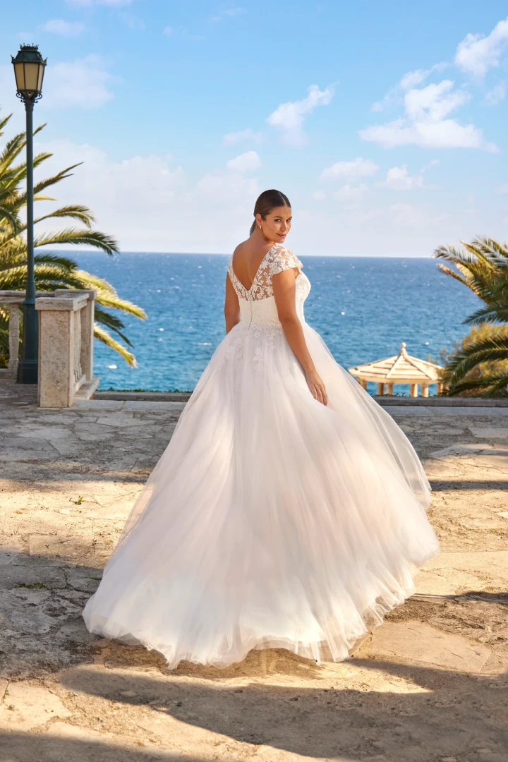 Amelie 36019 back