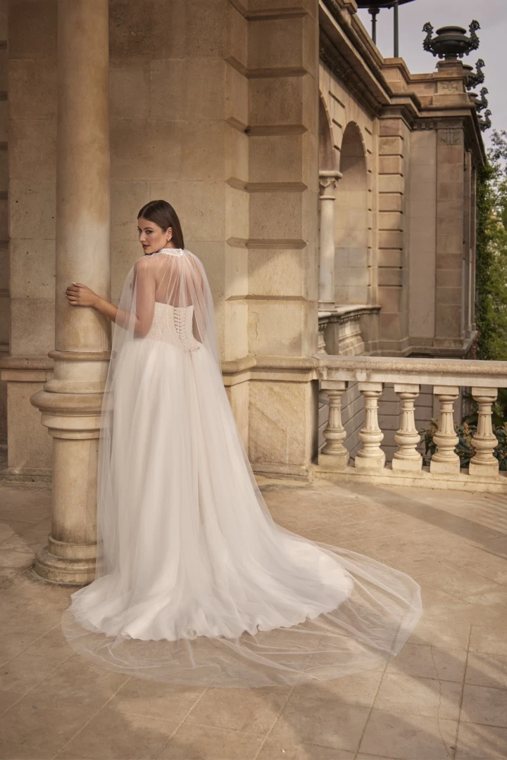 Amelie 36022 back