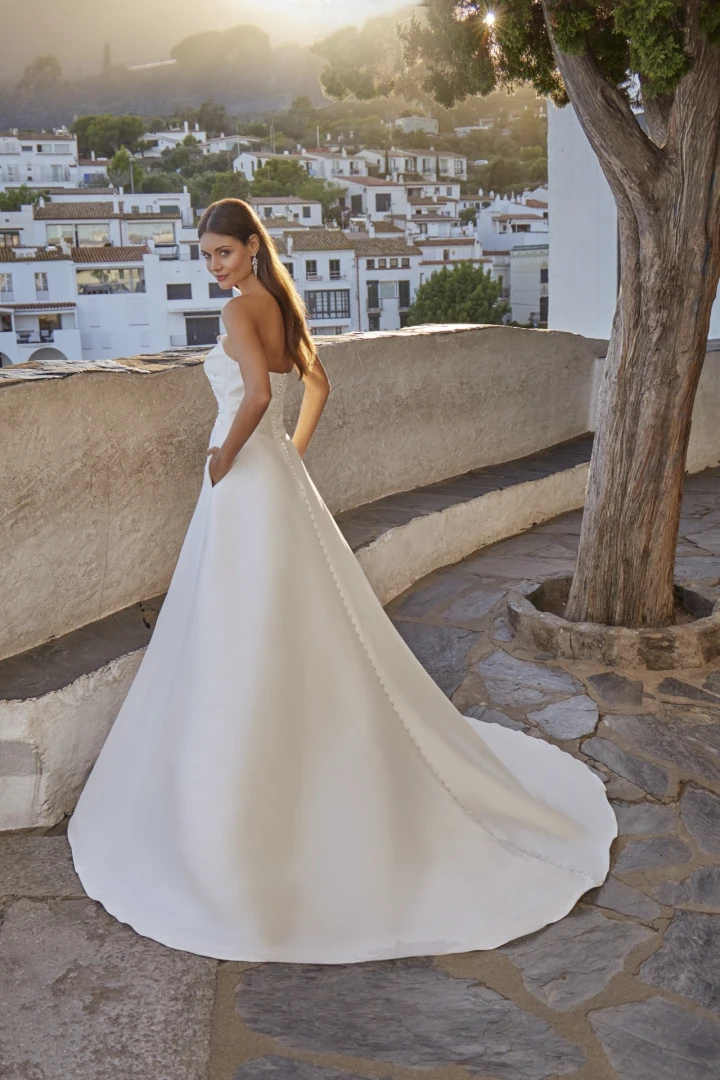 Amelie 46009 back