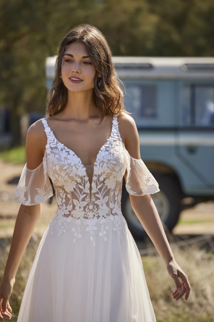 Amelie 46017 close 3