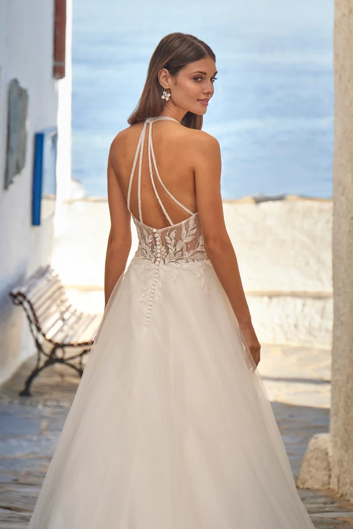 Amelie 46023 close back