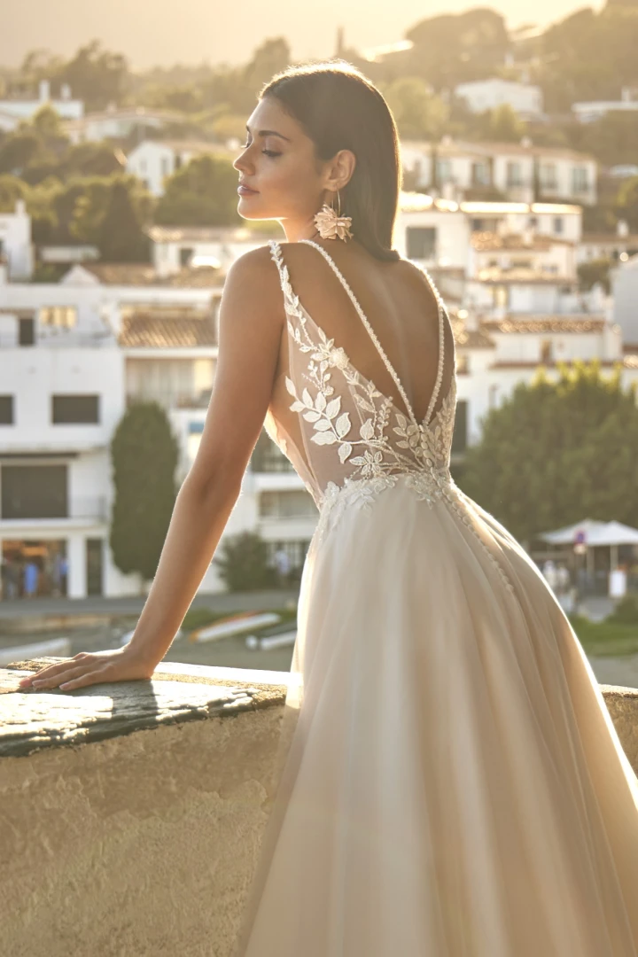 Amelie 46026 back