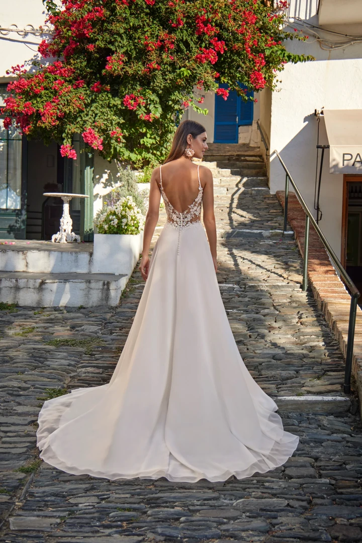 Amelie 46028 back