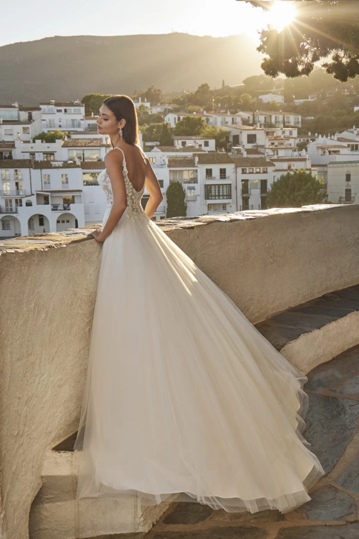 Amelie 46033 back