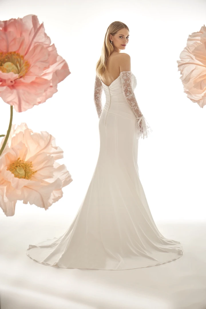 Amelie 46048 back