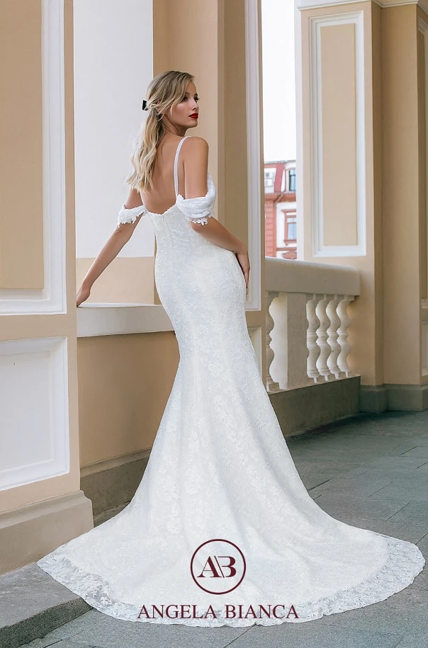 Angela Bianca 1017 back