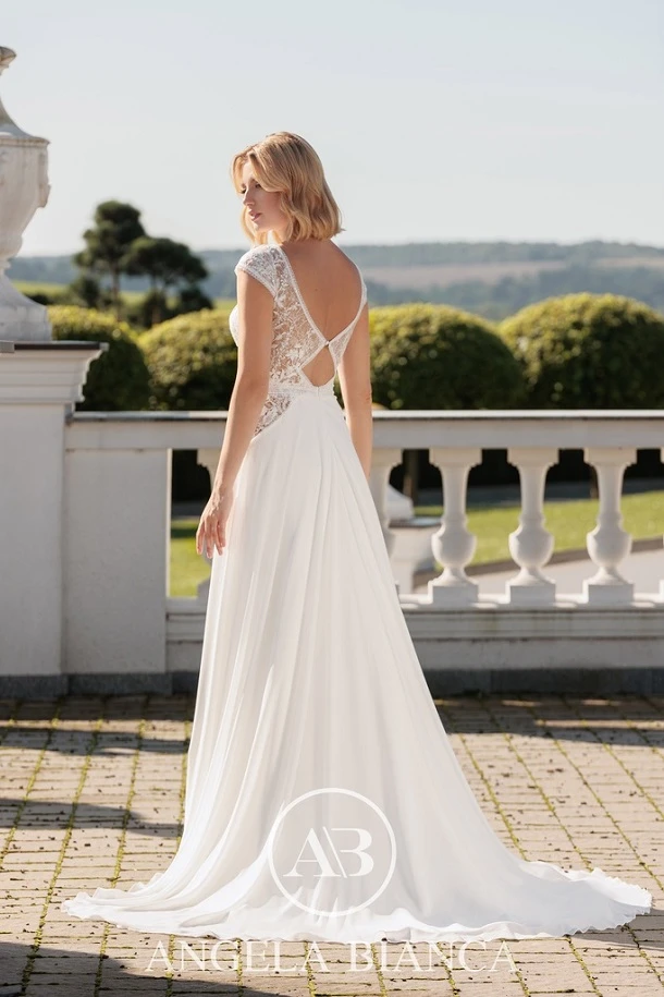 Angela Bianca 1120 back