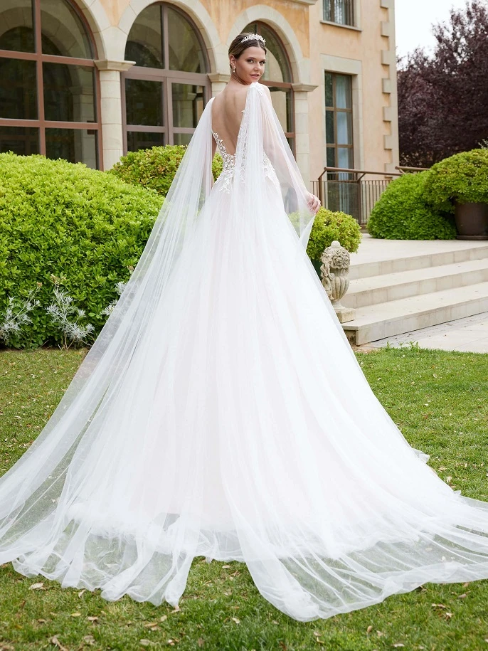 Bianco Evento Aquamarine back