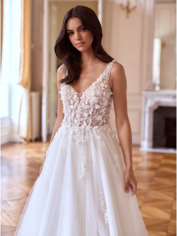 Bianco Evento Bruna close 2