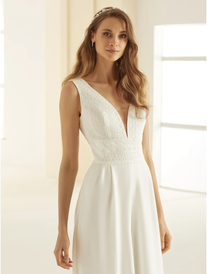 Bianco Evento Celeste close