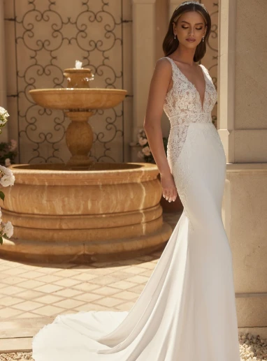 Bianco Evento Citrine.