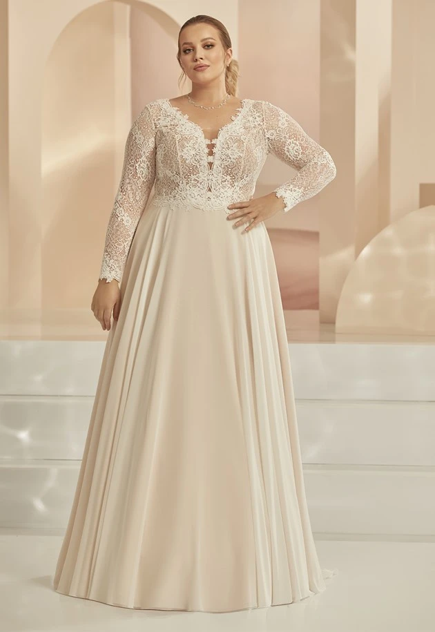 Bianco Evento Famosa plussize