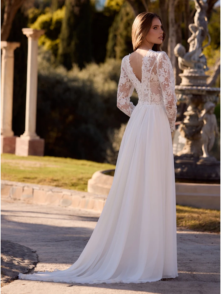 Bianco Evento Jacqline back