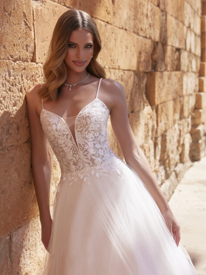 Bianco Evento Nicoletta close