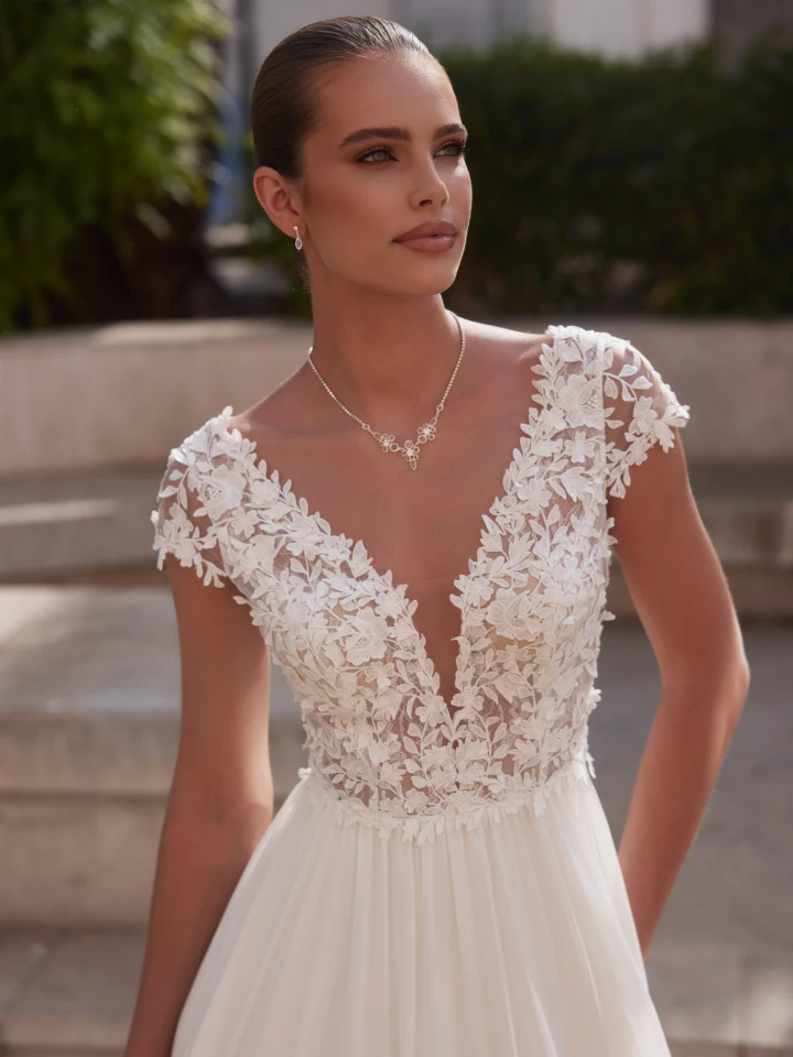Bianco Evento Olena close