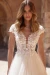 Bianco Evento Rozalia close 2