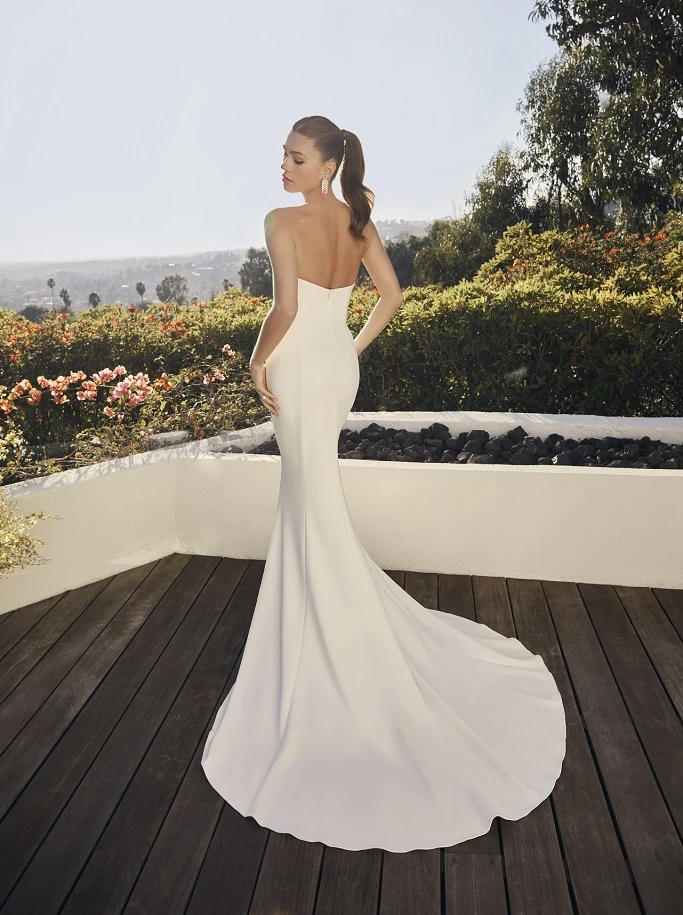Casablanca Bridal LE127 back