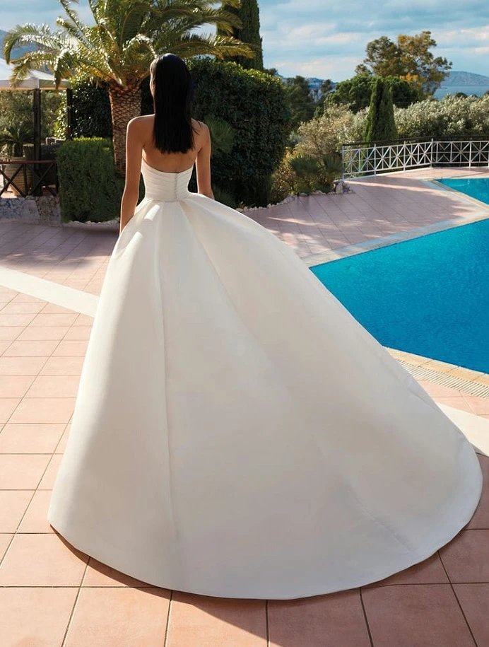 Demetrios 200144S back