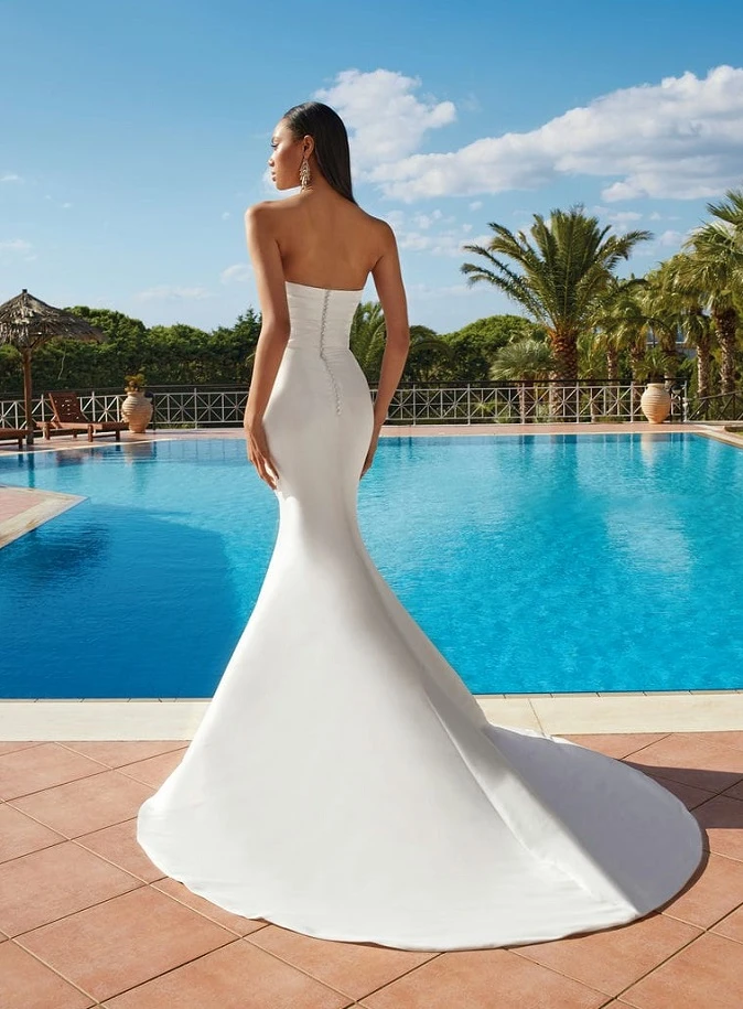 demetrios 200147m back