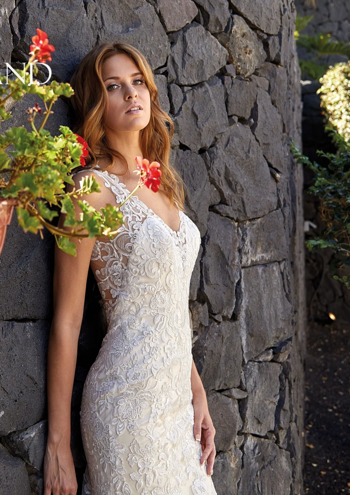 DIane Legrand 7513 close 2