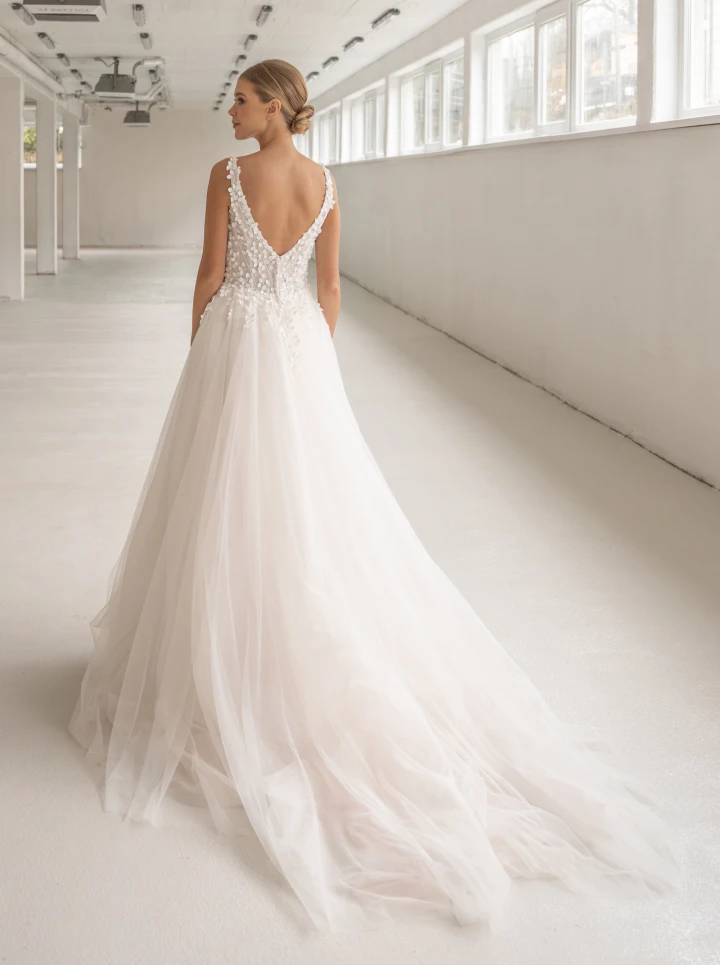 Diane Legrand 81124 back