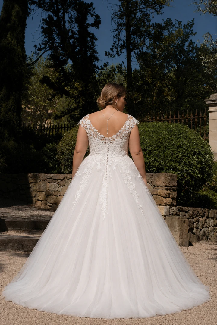 Eglantine Creations Intemporel back