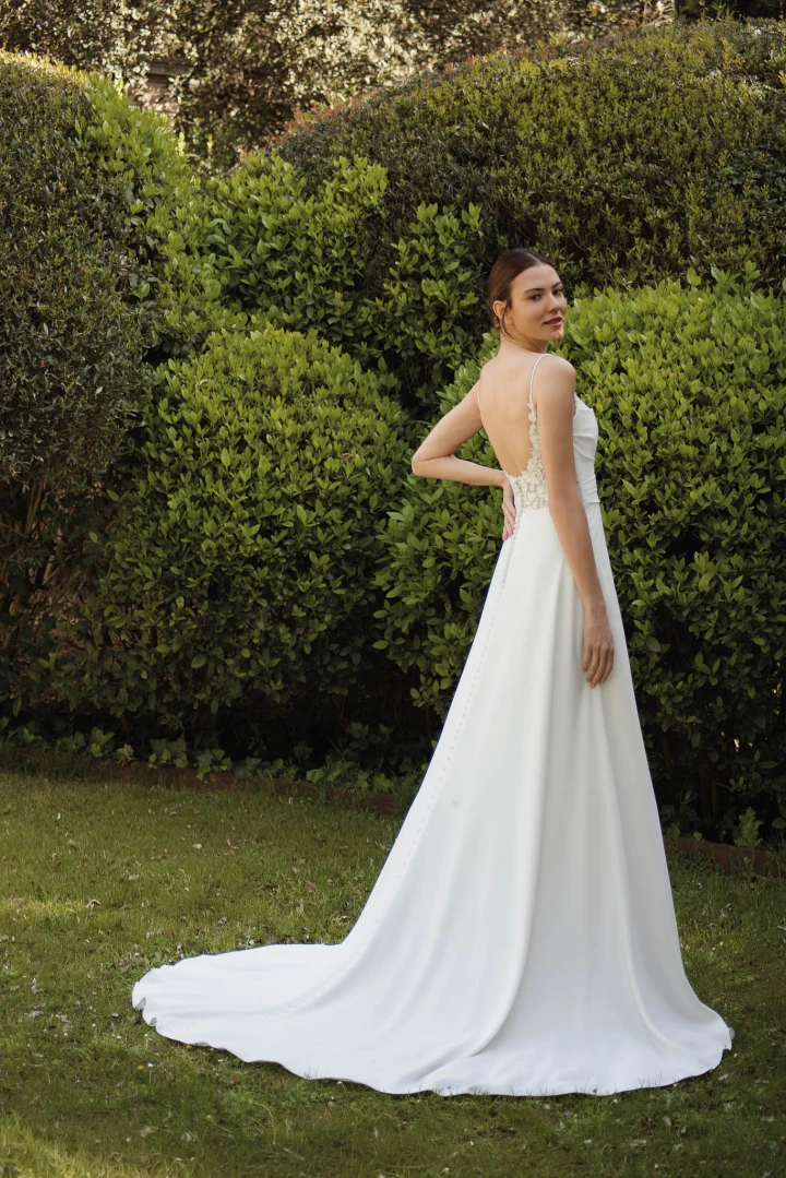 Eglantine Creations Itala back