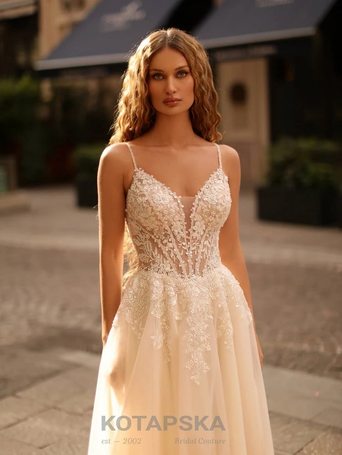 Iryna Kotapska D2409 close