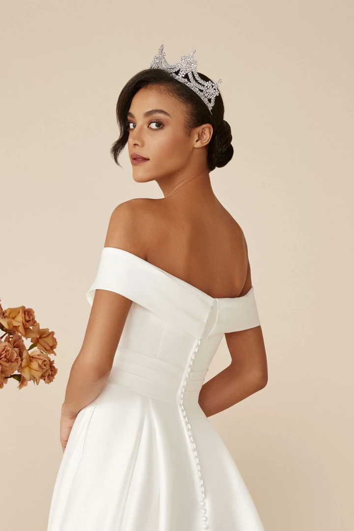 Justin Alexander 88251 Denley close back