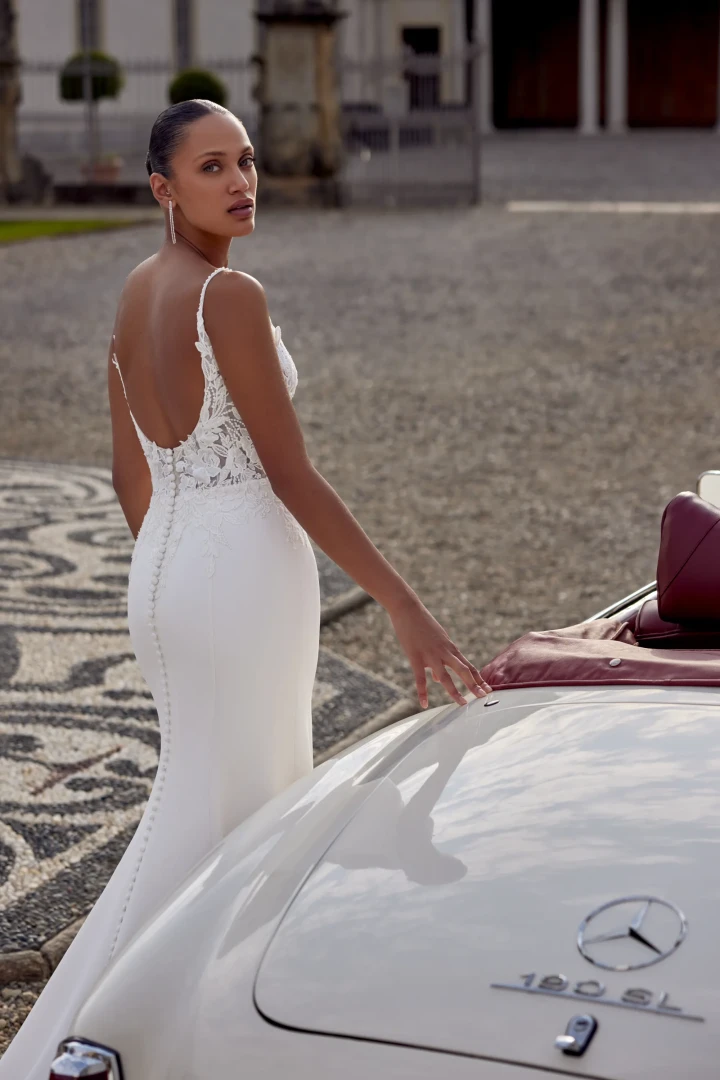 Justin Alexander 88256 Everley close back