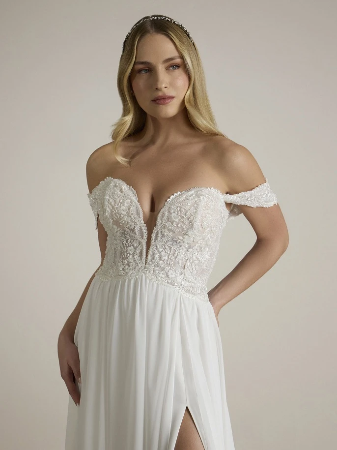 Ladybird Caria close