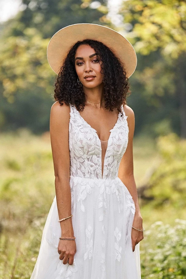 lillian west 66245 close