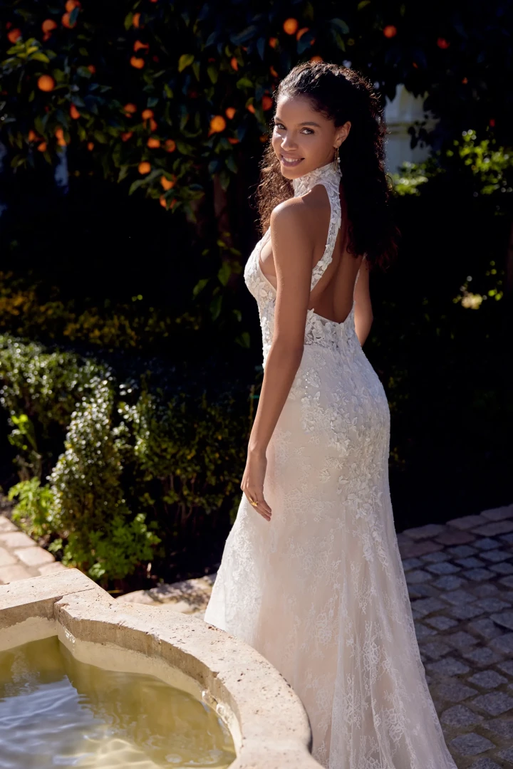 Lillian West 66424 back